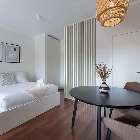 Guestready - Almada 516 * Porto